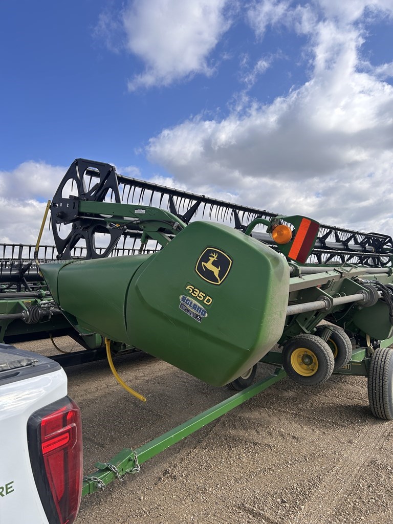 2009 John Deere 635D Image 10