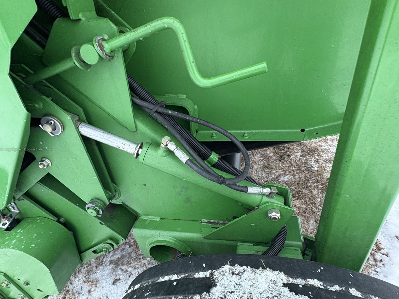 2003 John Deere 567 Image 10