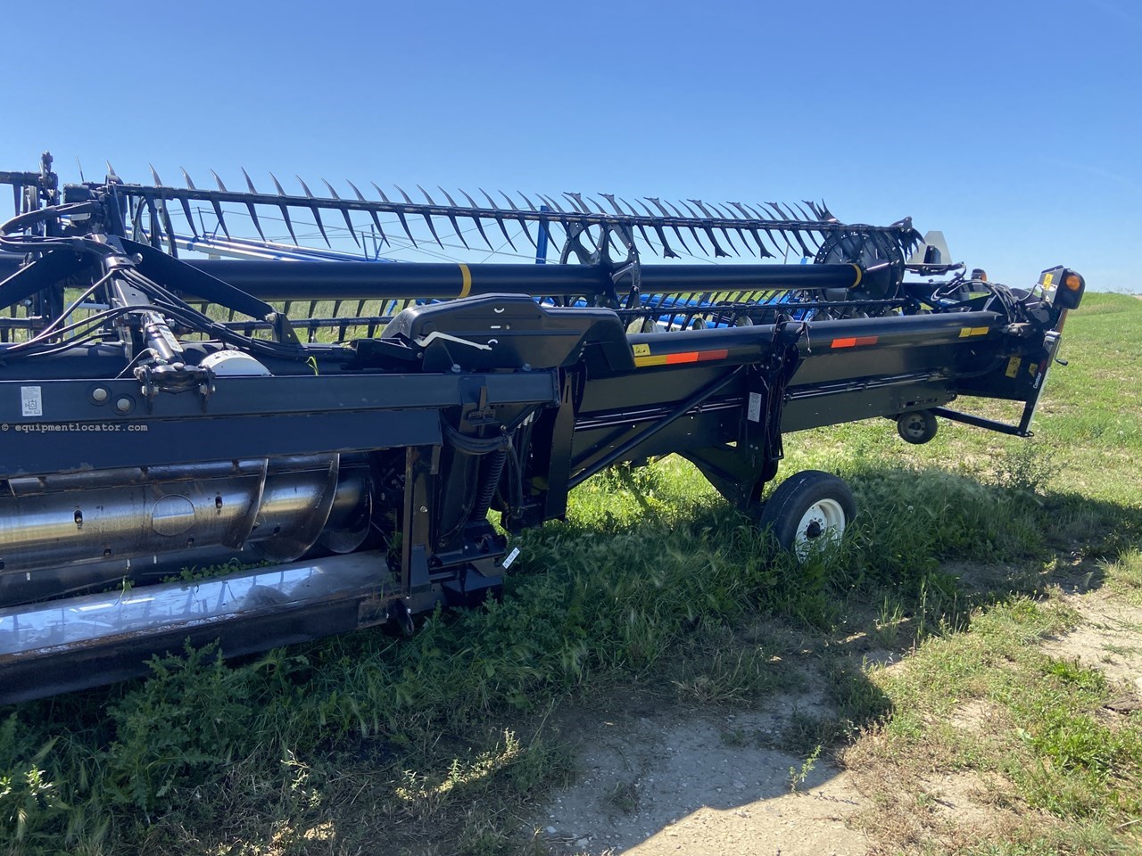 2016 MacDon FD75-40 Image 10