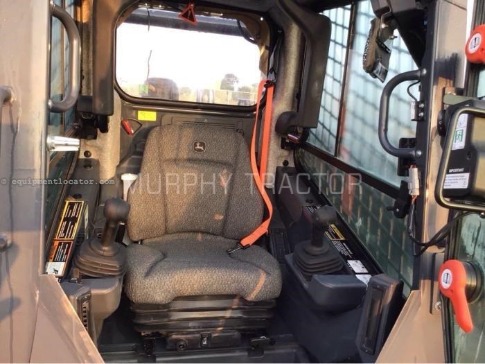 2023 John Deere 333G Image 10