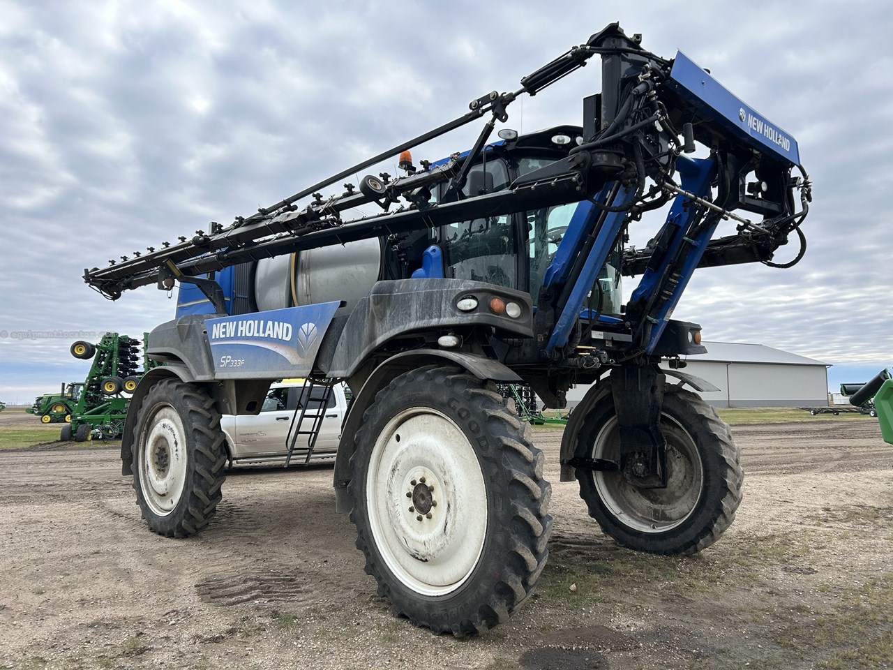 2014 New Holland SP.333F Image 4