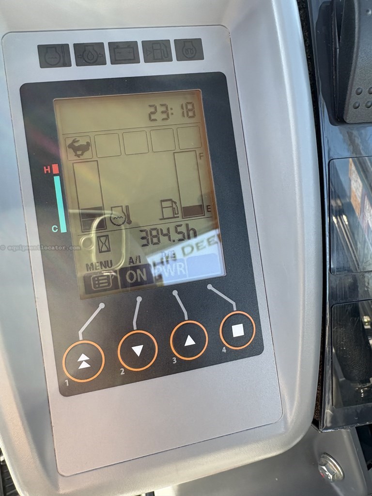 2022 John Deere 35G Image 10