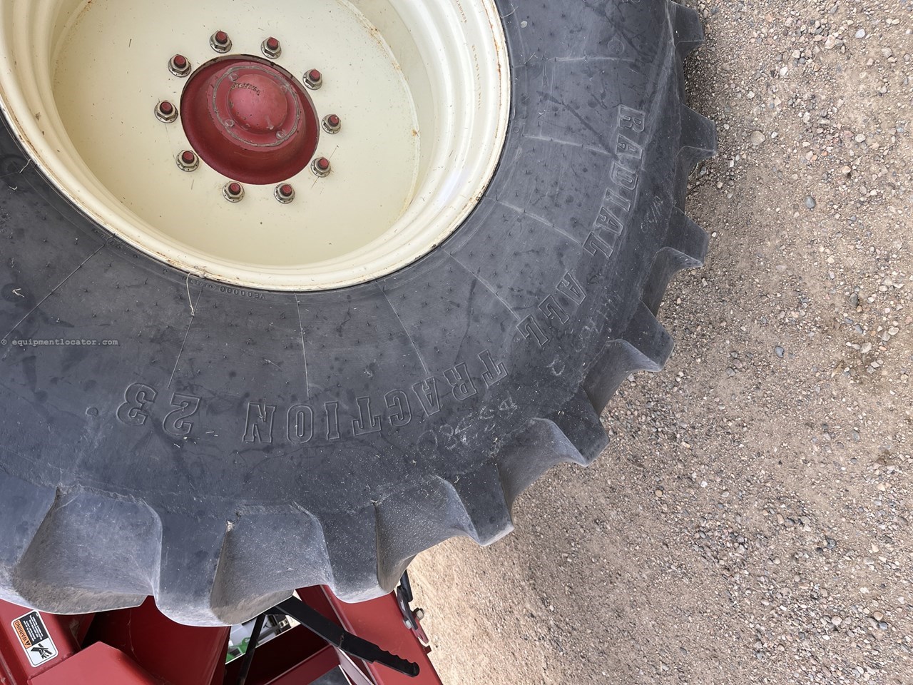 2010 Unverferth 9250 Image 10