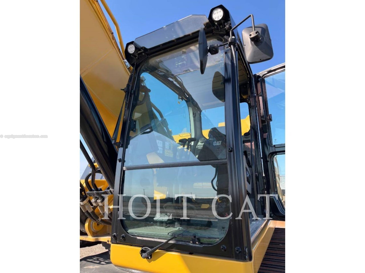 2024 Caterpillar 352 11 TC Image 10