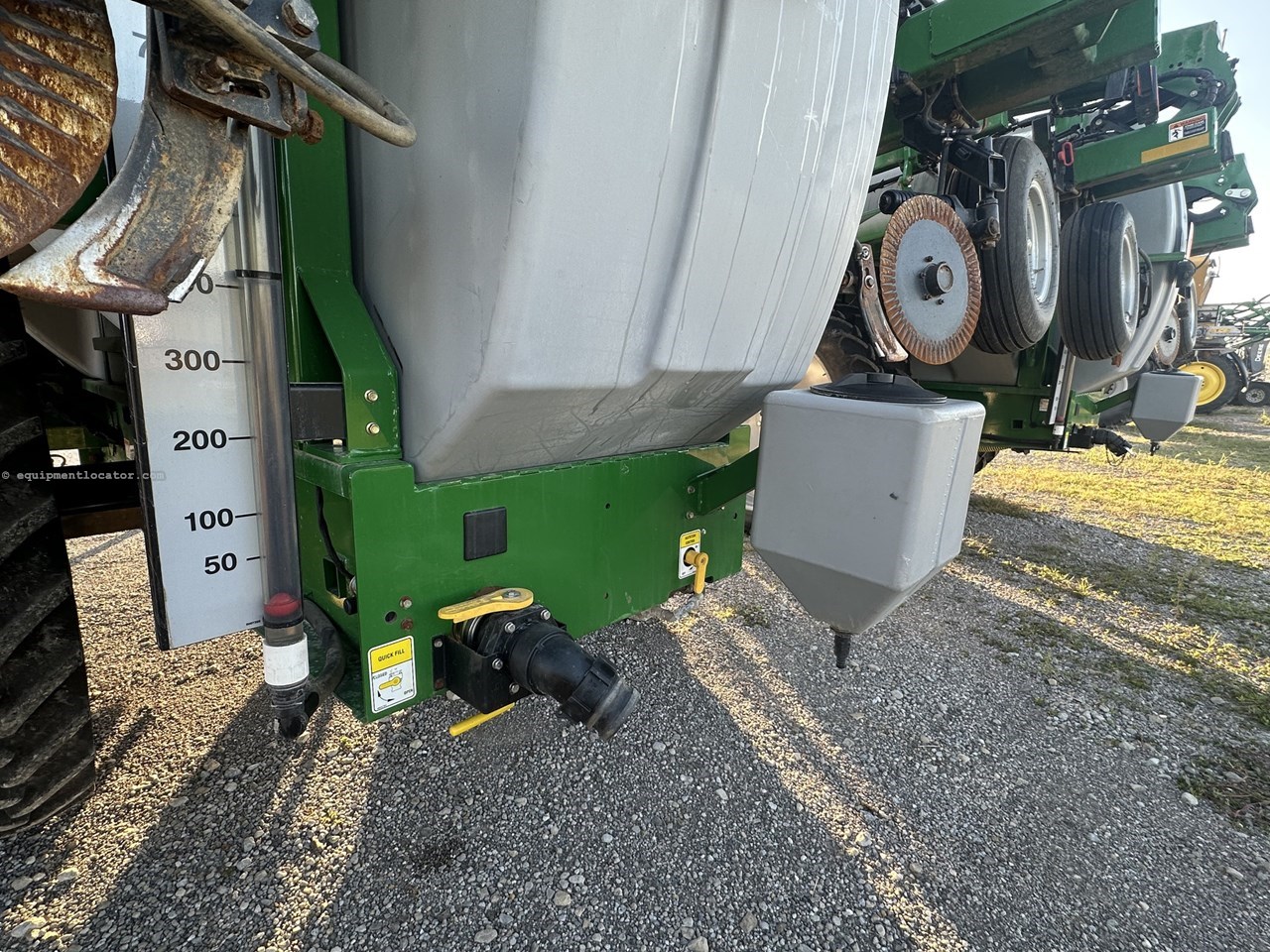 2024 Unverferth 2600 Image 10