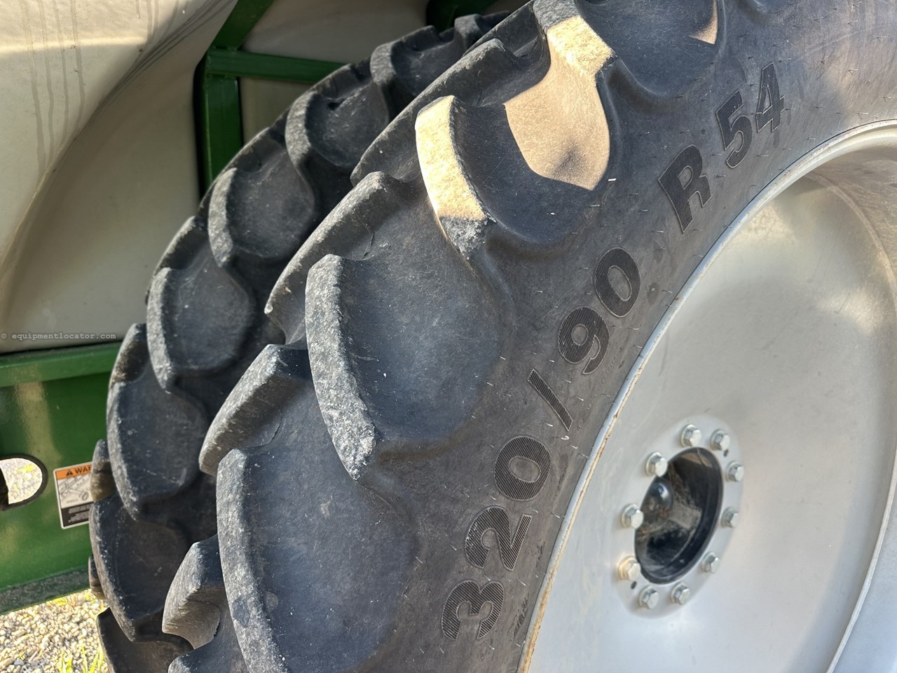 2024 Unverferth 2600 Image 10