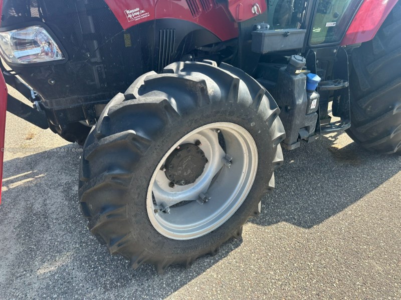 2022 Case IH Farmall 115A Image 10