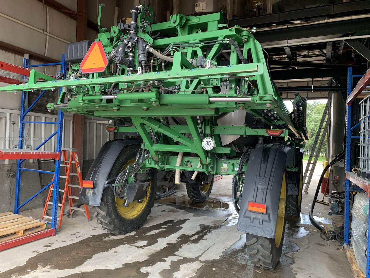 2023 John Deere 612R Image 10