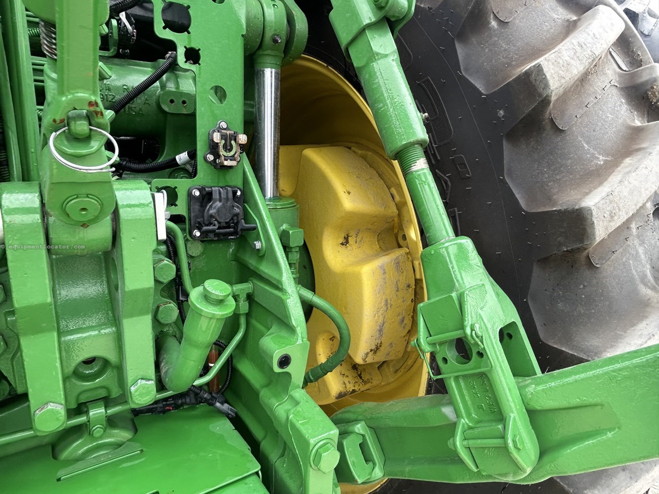 2024 John Deere 8R 370 Image 10