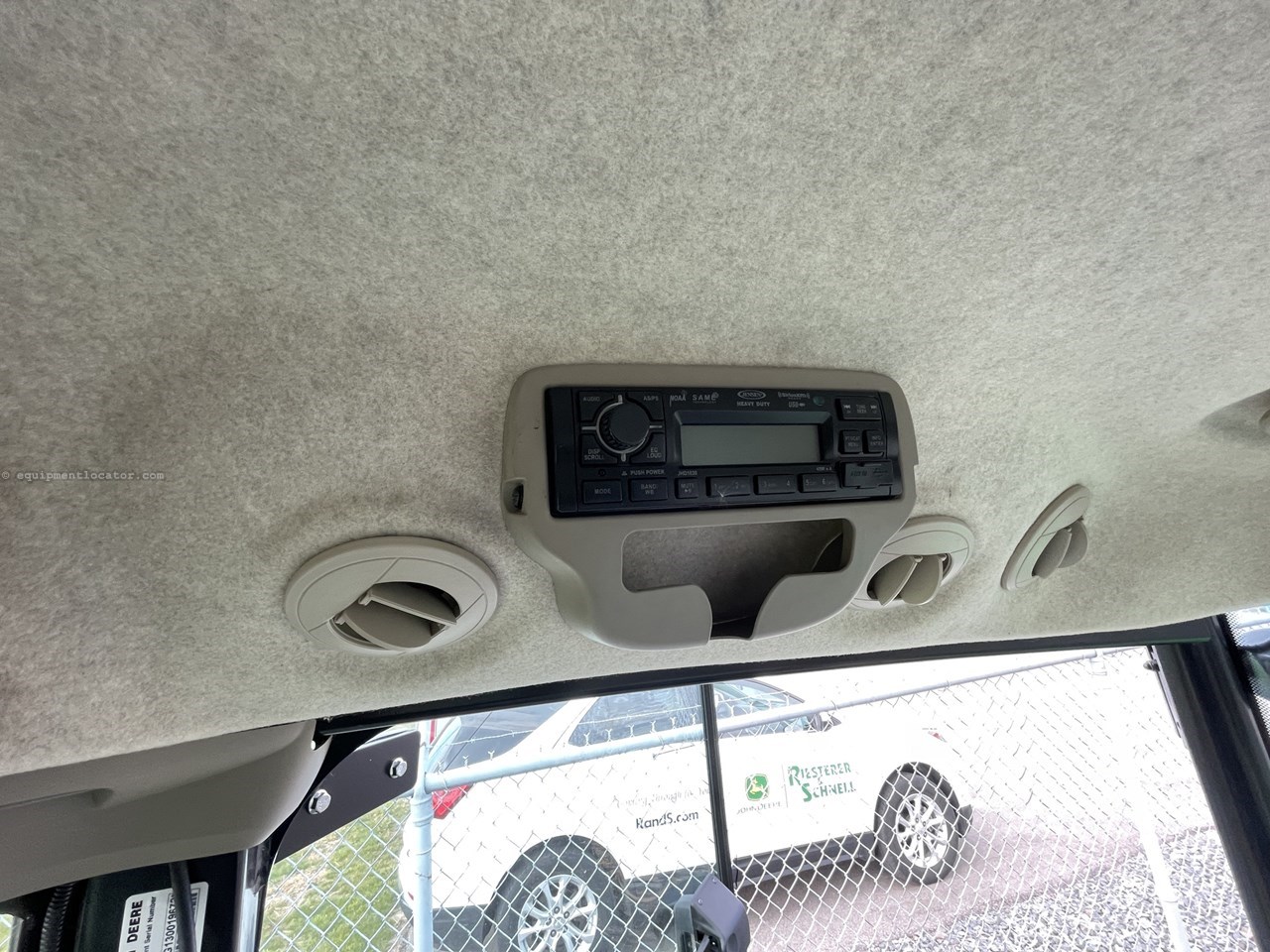 2023 John Deere 4066R Image 10