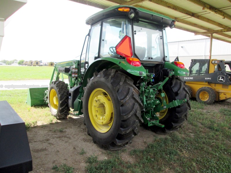 2023 John Deere 5100E Image 10