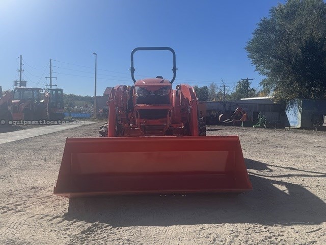 2025 Kubota L4802HST Image 4