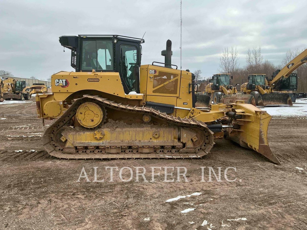 2019 Caterpillar D620VP Image 10
