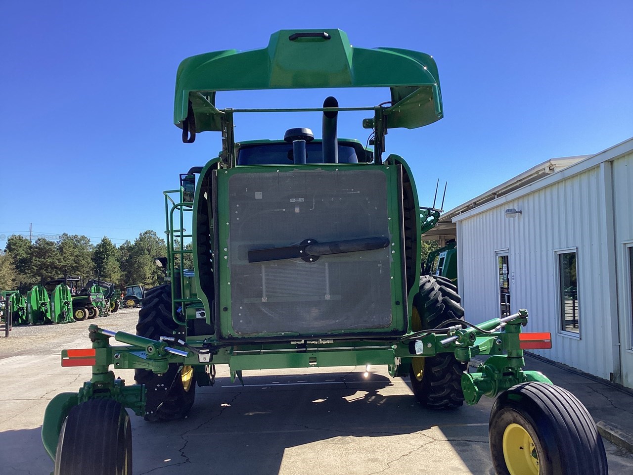 2024 John Deere W235R Image 10