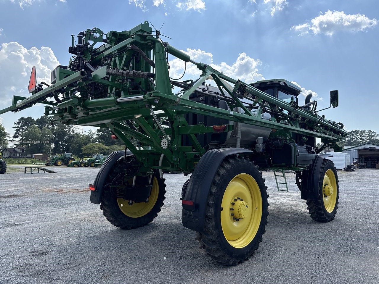 2022 John Deere 410R Image 6