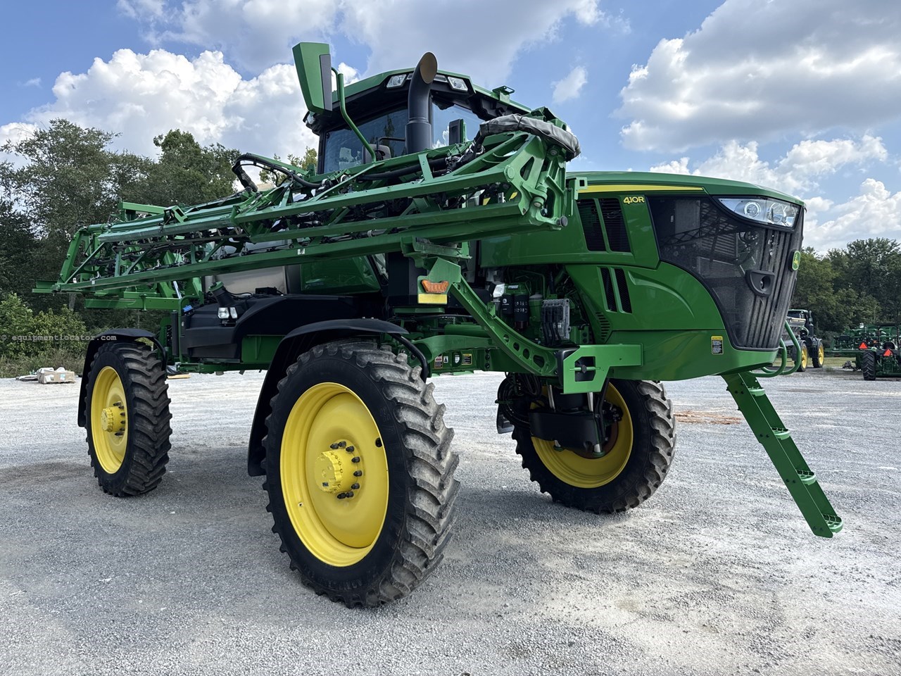 2022 John Deere 410R Image 14