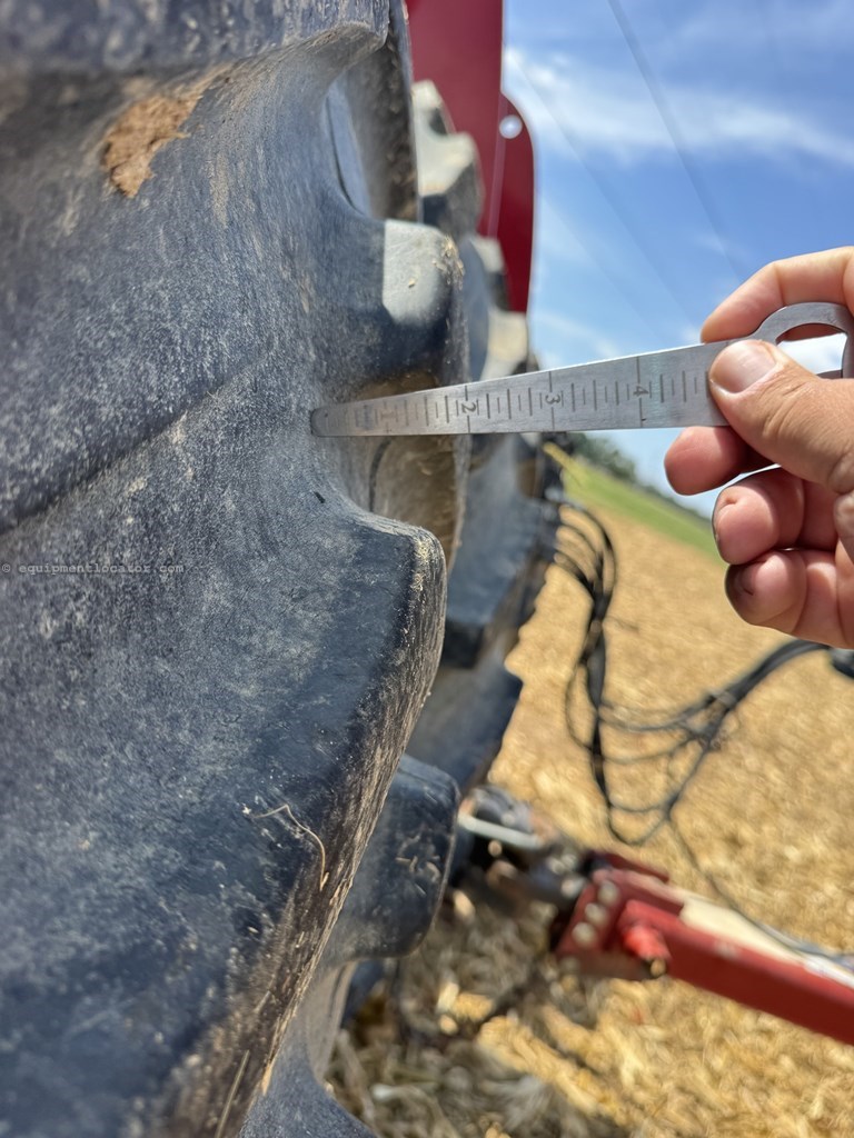 2014 Case IH Steiger 350 Image 10