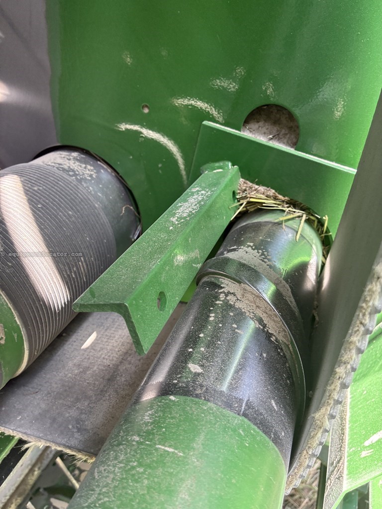 2024 John Deere 561M Image 10