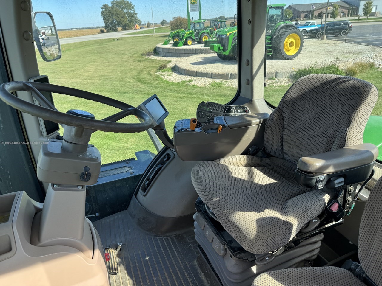 2012 John Deere 9410R Image 10