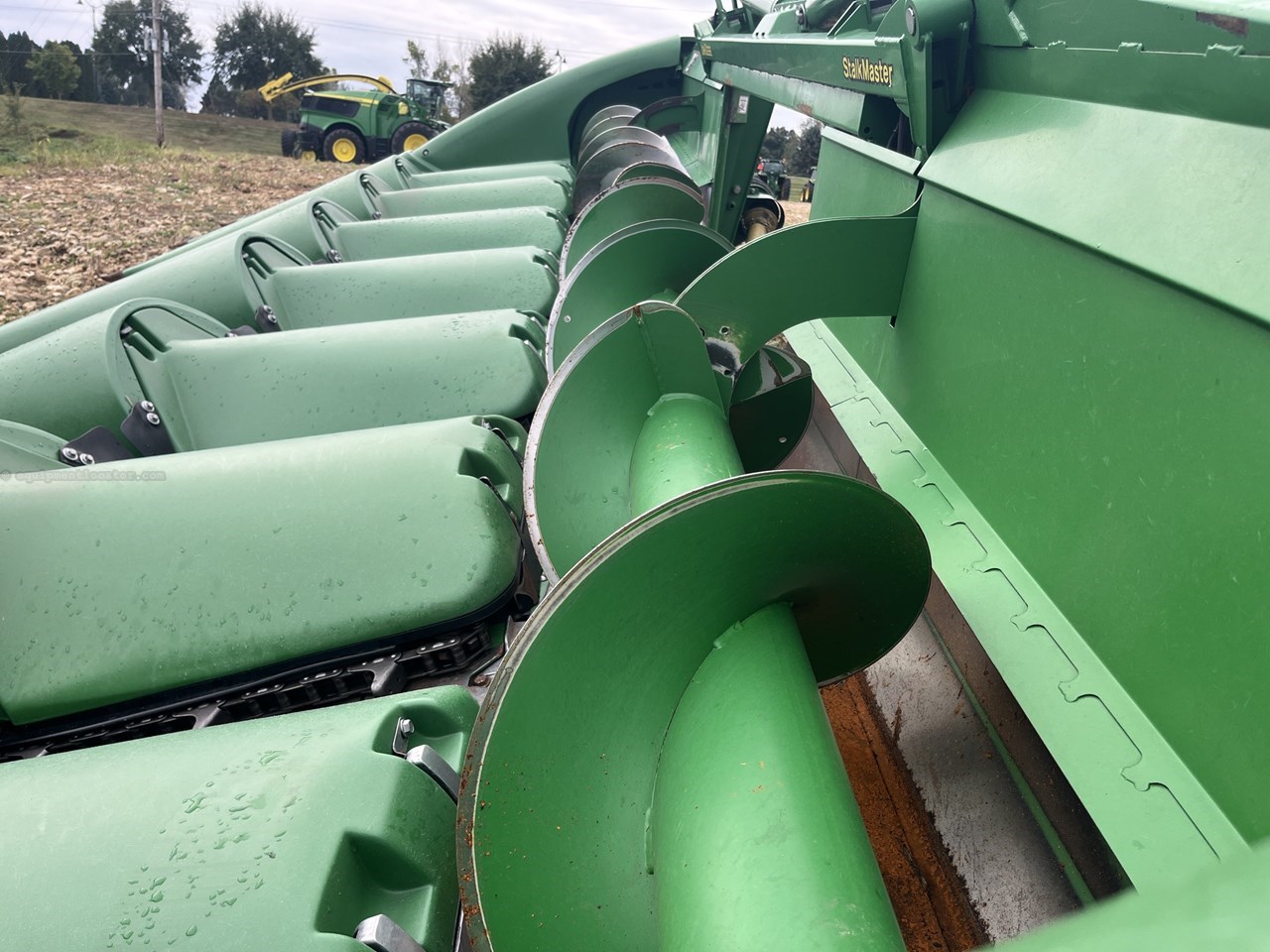 2017 John Deere 608FC Image 10