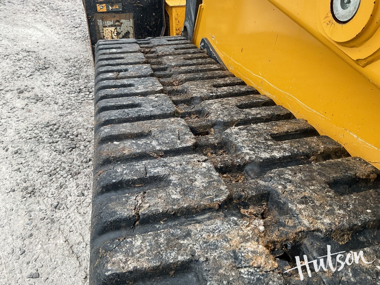 2022 John Deere 333G Image 10