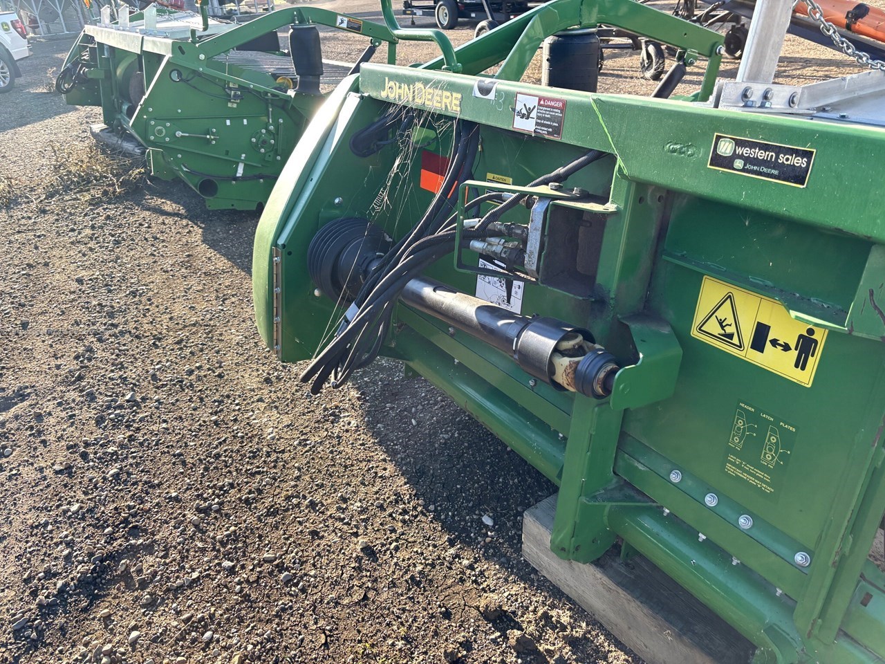 2012 John Deere 615P Image 10