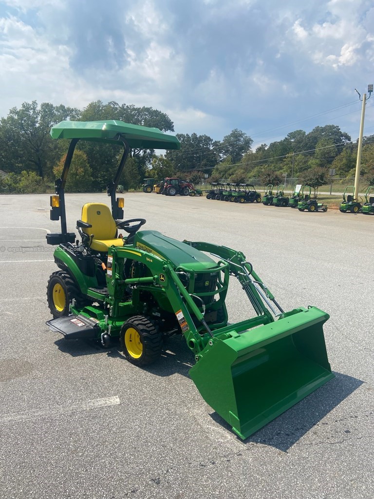 2024 John Deere 1025R Image 2