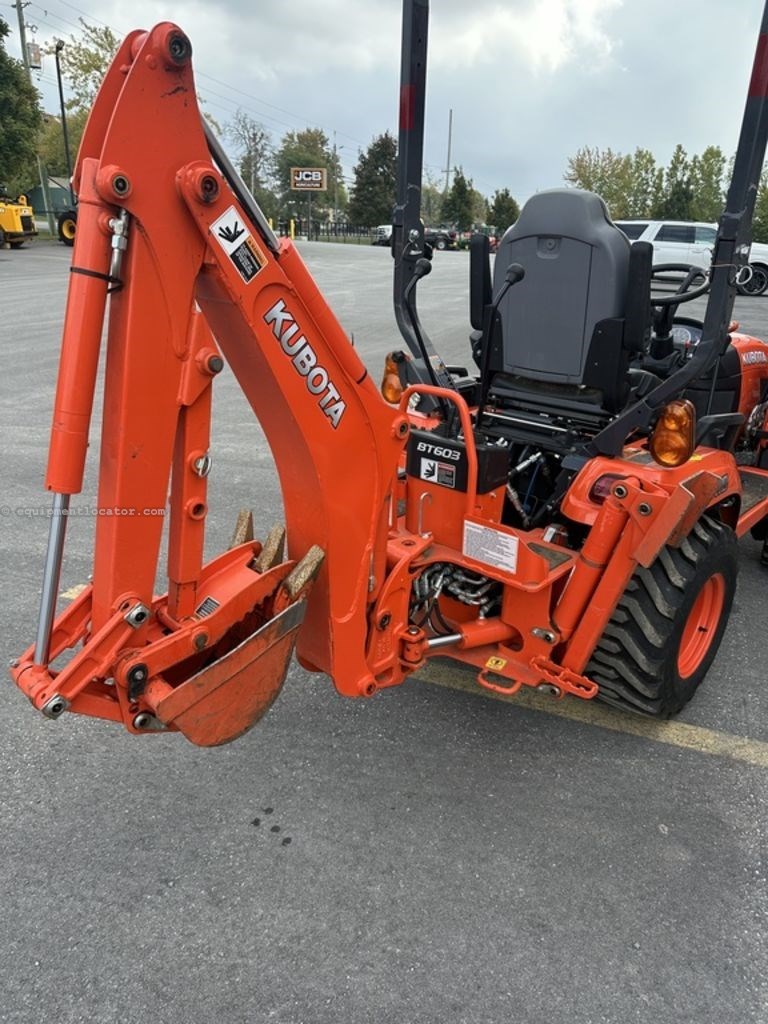 2021 Kubota BX TLB Series BX23SLBB-T Image 6