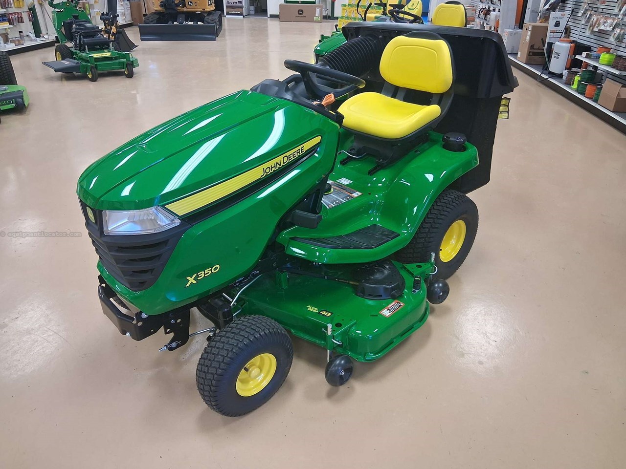 2025 John Deere X350 Image 10