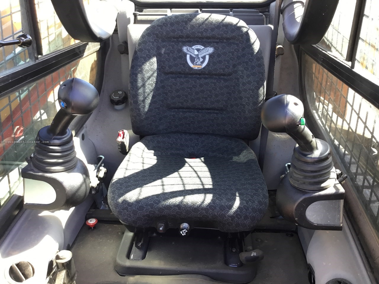 2019 Case SR210 Image 10