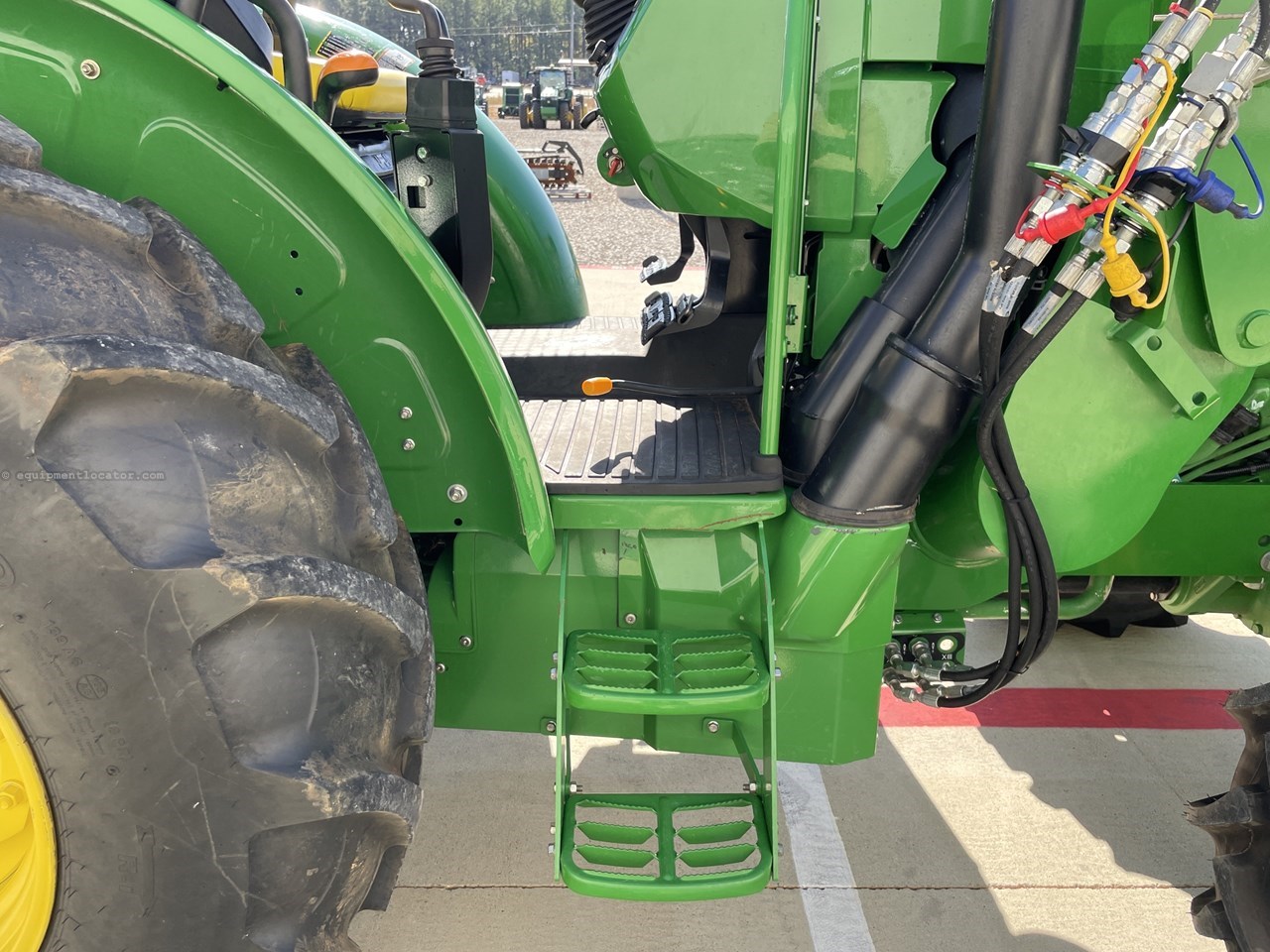 2024 John Deere 5090E Image 10