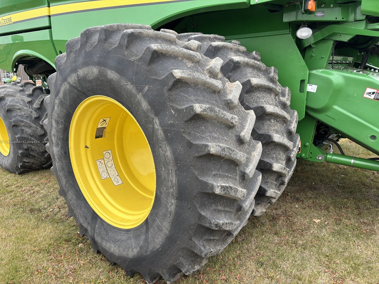 2019 John Deere S790 Image 10