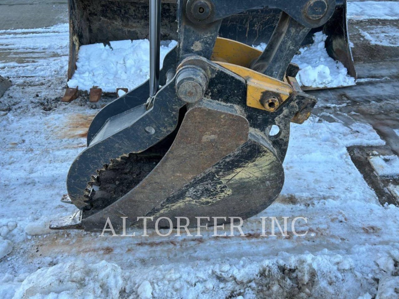 2020 John Deere 60G Image 10