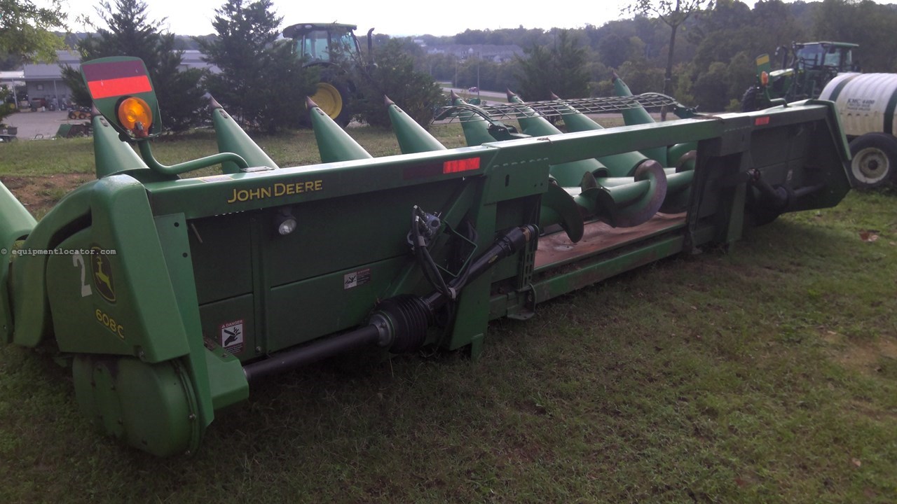 2010 John Deere 608C Image 10