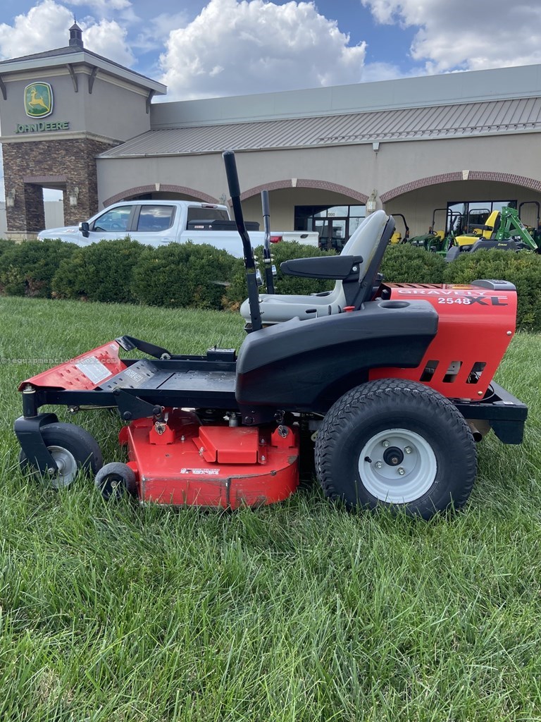 2008 Gravely ZT 2548XL Image 2