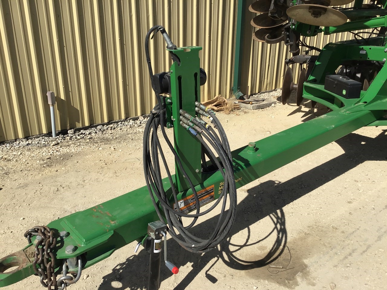 2021 John Deere 2635 Image 26