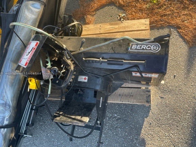 2006 Cub Cadet GT2544 Image 10