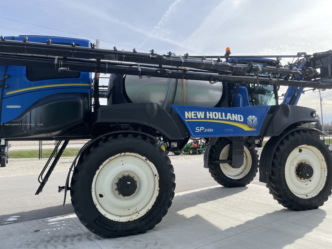 2018 New Holland SP.345F Image 2