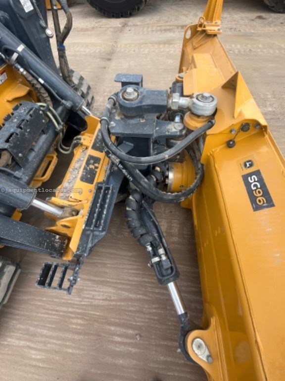 2024 John Deere 333G Image 10