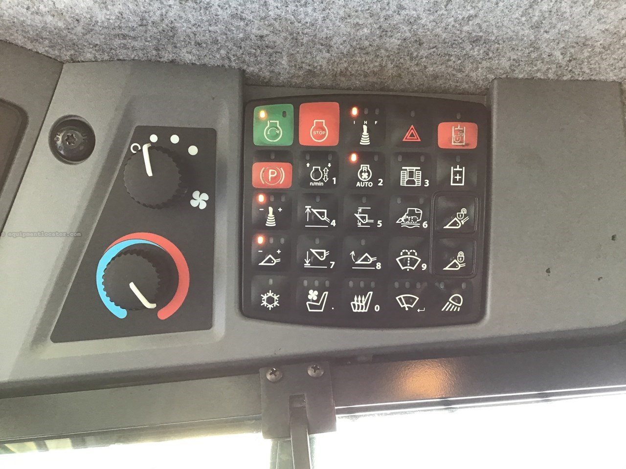 2024 John Deere 335 P Image 10