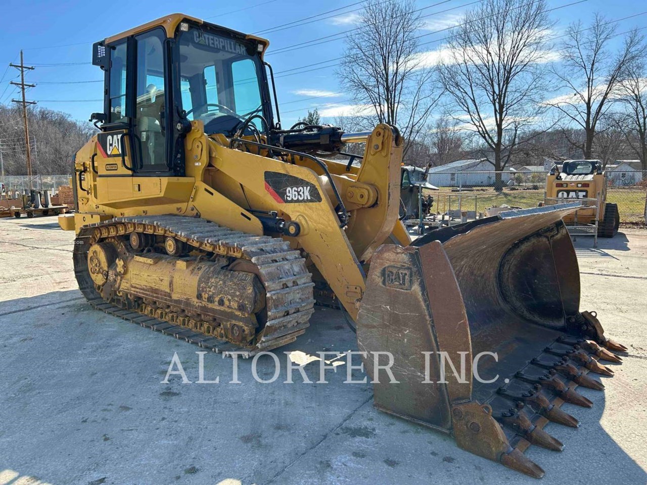 2016 Caterpillar 963K Image 2