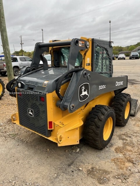 2024 John Deere 320G Image 4