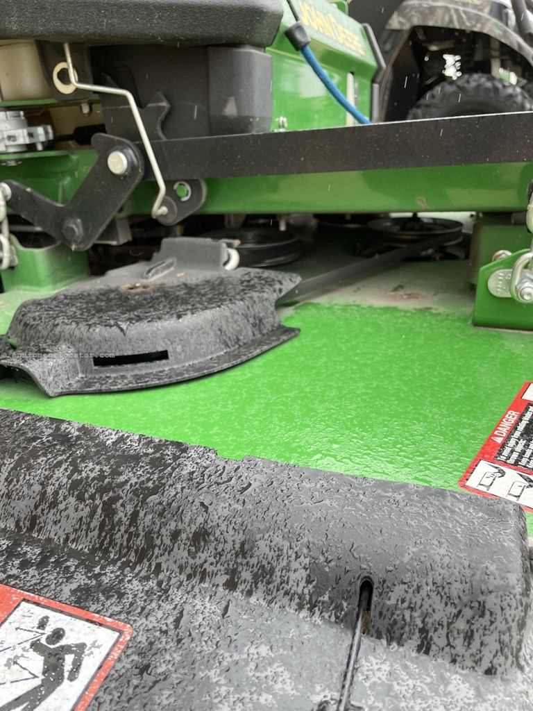 2019 John Deere Z735E Image 10