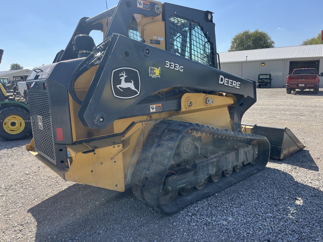 2023 John Deere 333G Image 10