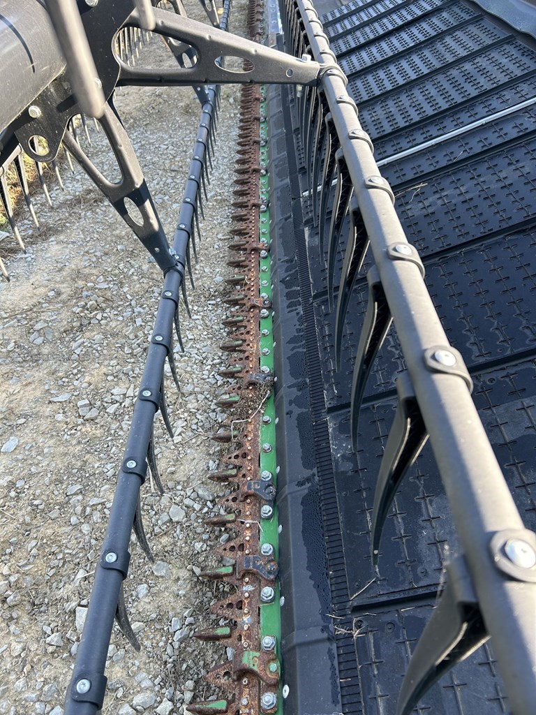 2024 John Deere HD35R Image 10