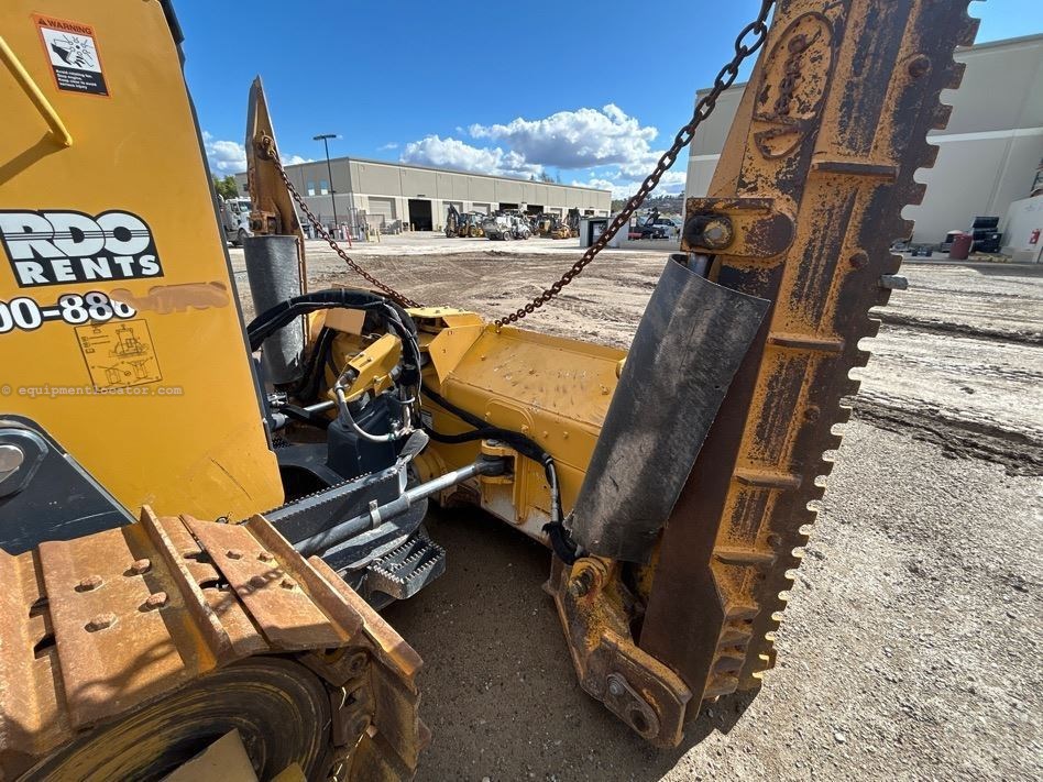 2023 John Deere 650K Image 10