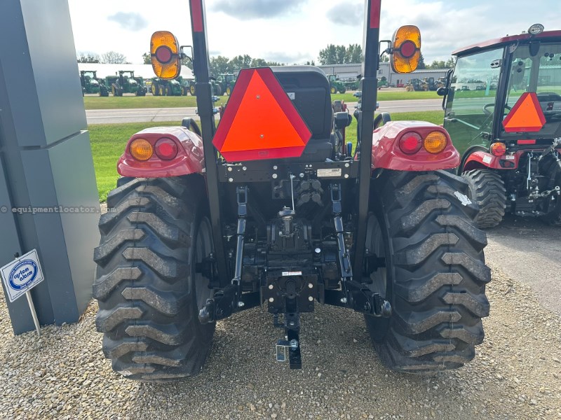 2025 Case IH Farmall 35C Image 10