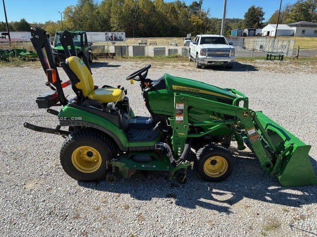2012 John Deere 1026R Image 4