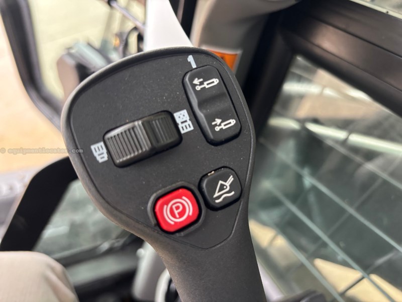 2025 New Holland C332 Image 10