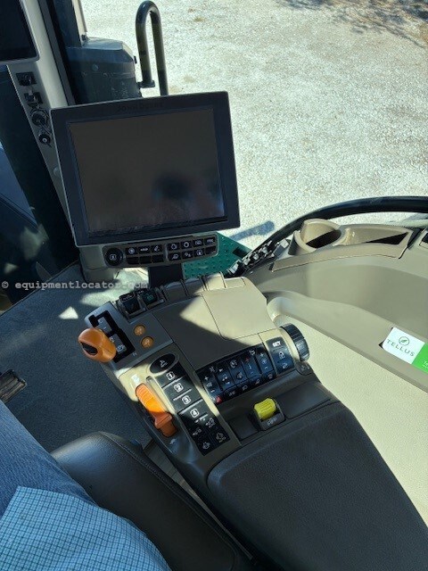 2023 John Deere 8R 340 Image 10